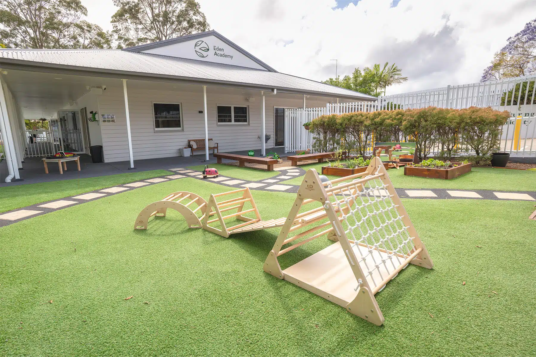 Homepage 52 Outside photo of Eden Academy Childcare Woodridge